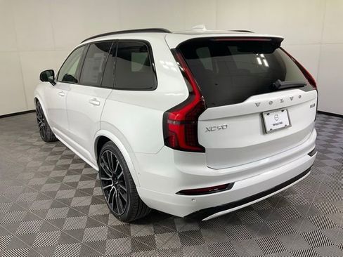 New 2026 Volvo XC90 B6 Ultra w/ Lounge Package image 4