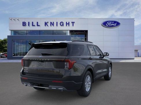 New 2026 Ford Explorer Active image 8