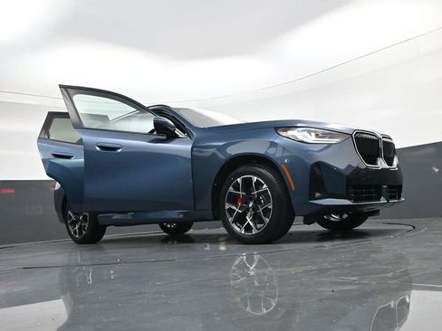 Used 2026 BMW X3 xDrive30 w/ M Sport Package image 40