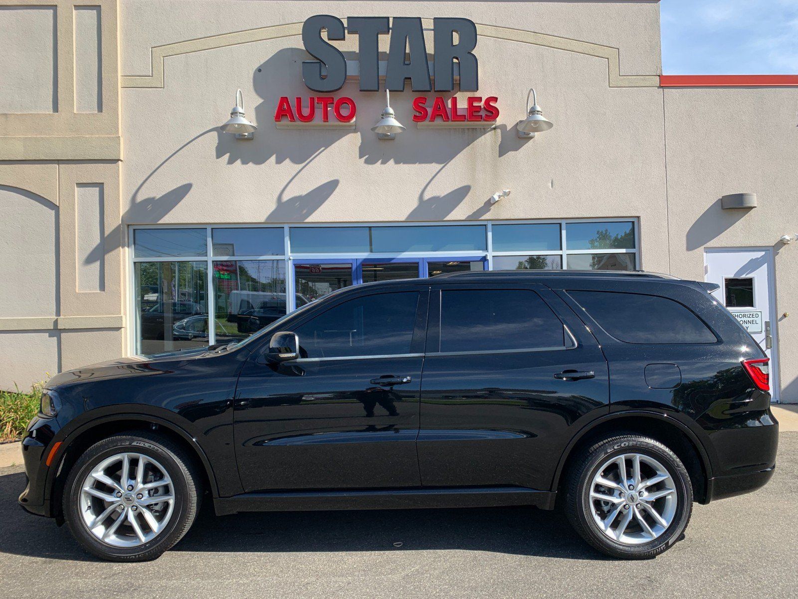 Used 2023 Dodge Durango GT AWD/4WD image 4