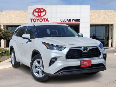 Certified 2024 Toyota Highlander LE