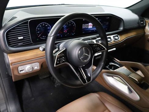 Used 2024 Mercedes-Benz GLE 450 4MATIC image 4
