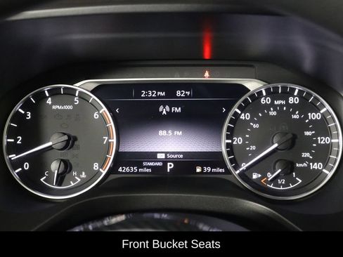 Used 2023 Nissan Rogue SV FWD image 11