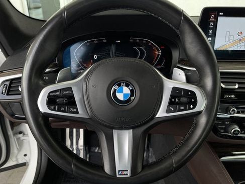 Used 2021 BMW 540i image 16