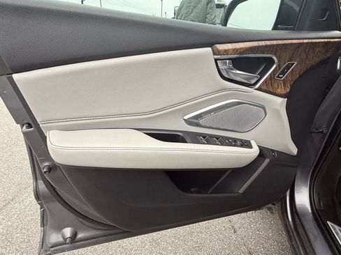 Used 2019 Acura RDX AWD w/ Advance Package image 18