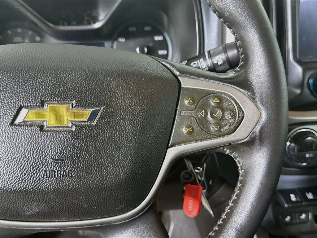 Used 2021 Chevrolet Colorado Z71 w/ Safety Package AWD/4WD image 14