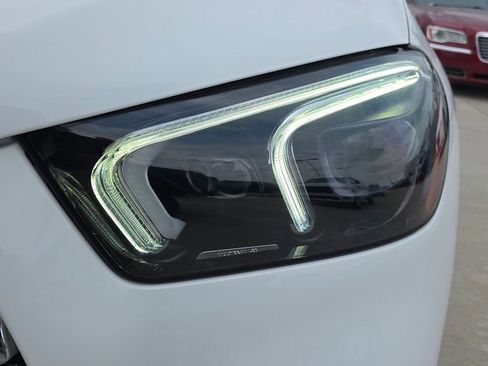 Used 2021 Mercedes-Benz GLE 450 4MATIC image 9