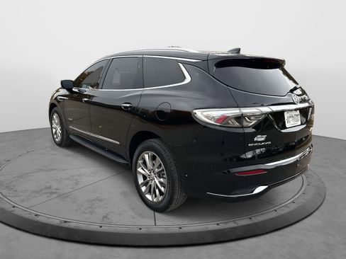 Certified 2023 Buick Enclave Avenir w/ Avenir Technology Package image 6