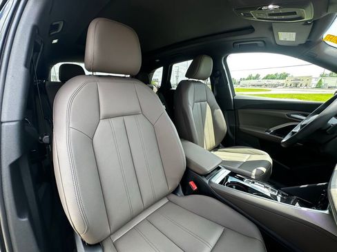 New 2026 Audi Q5 Premium image 33