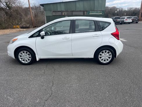 Used 2016 Nissan Versa Note SV image 13