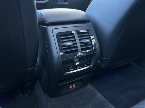 Used 2024 BMW X3 xDrive30i image 15