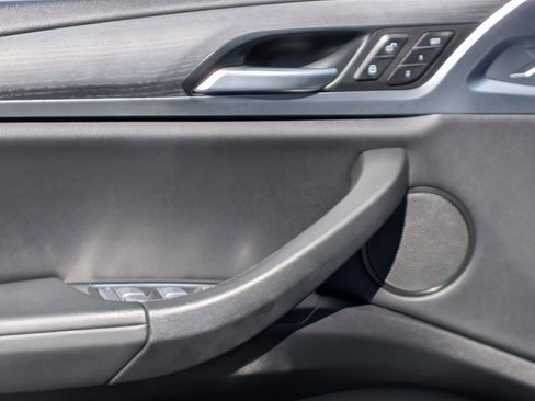 Used 2024 BMW X3 xDrive30i image 13