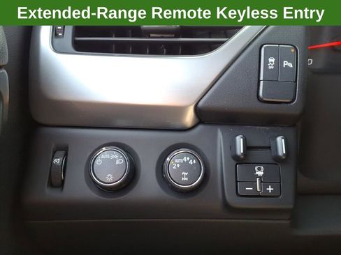 Used 2017 Chevrolet Suburban LS w/ All-Season Package image 25