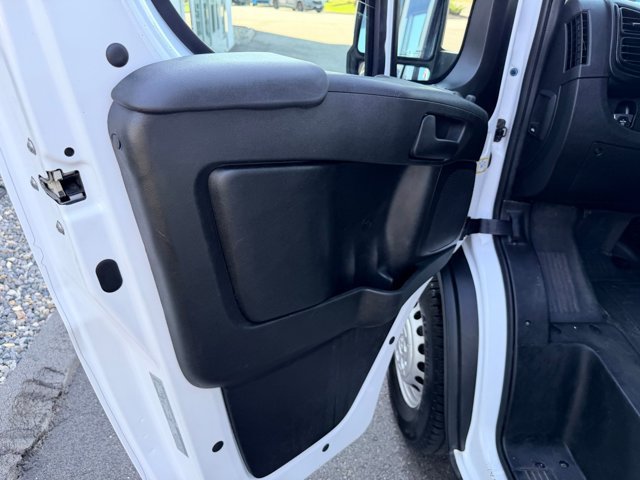 Used 2026 RAM ProMaster 2500 w/ Convenience Group FWD image 13
