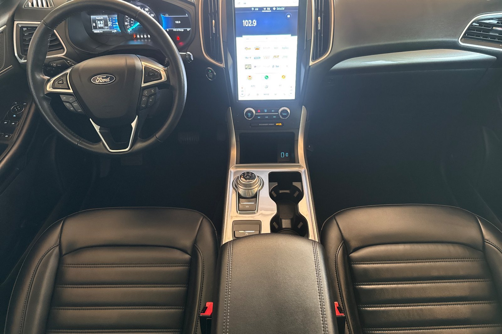 Used 2024 Ford Edge SEL AWD/4WD image 13