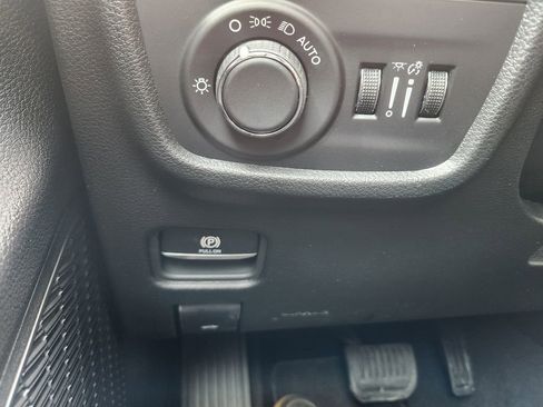 New 2026 Jeep Grand Cherokee Altitude AWD/4WD image 23