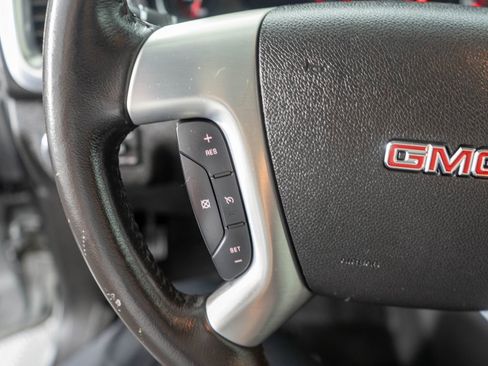 Used 2015 GMC Acadia SLT AWD/4WD image 16