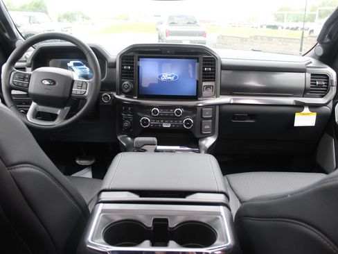 New 2026 Ford F150 Lariat w/ Equipment Group 502A High AWD/4WD image 17