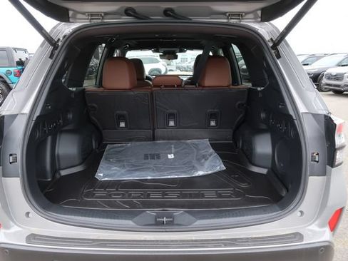 Used 2025 Subaru Forester Touring w/ Protection Package AWD/4WD image 34