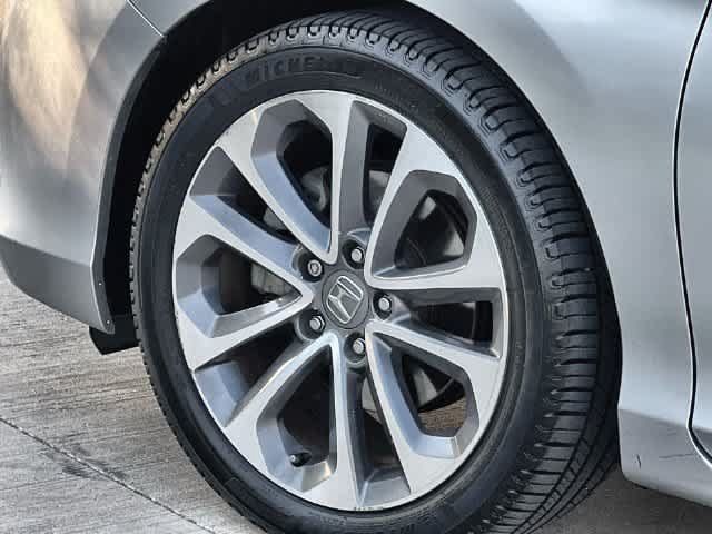 Used 2015 Honda Accord Sport image 9
