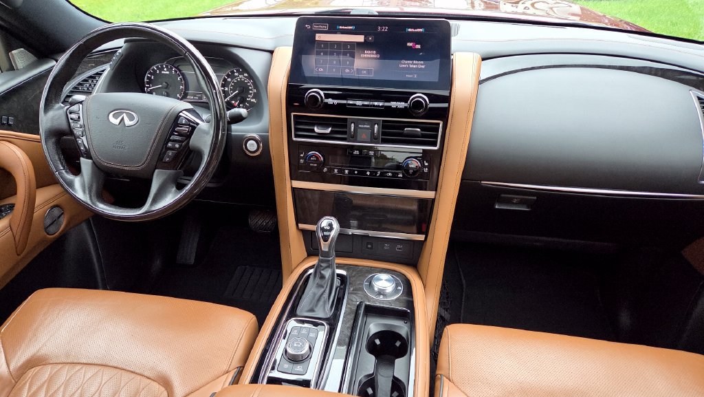 Used 2023 INFINITI QX80 Sensory w/ Cargo Package AWD/4WD image 19