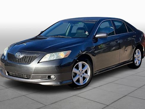 Used 2007 Toyota Camry LE image 2