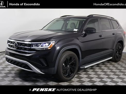Used 2023 Volkswagen Atlas SE w/ Panoramic Sunroof Package image 1
