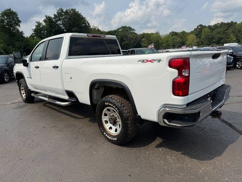 Used 2021 Chevrolet Silverado 2500 W/T w/ WT Convenience Package AWD/4WD image 3
