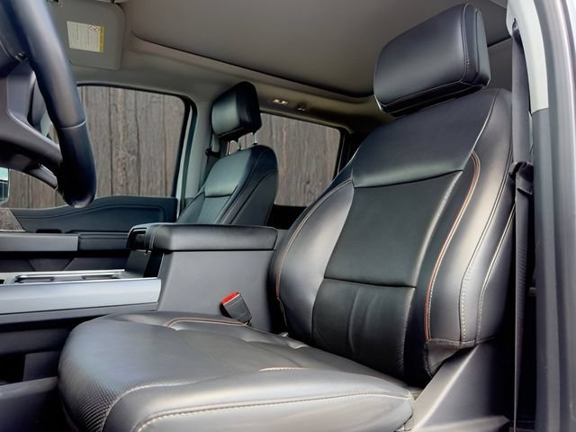 Used 2023 Ford F350 Lariat AWD/4WD image 11