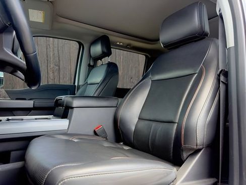 Used 2023 Ford F350 Lariat AWD/4WD image 11