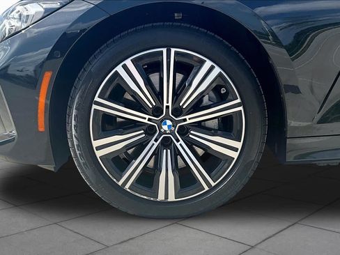 Used 2025 BMW 330i Sedan RWD image 10