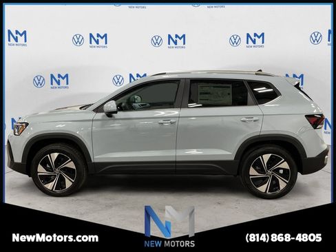 Used 2021 Subaru Forester Limited AWD/4WD image 2