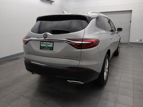 Used 2018 Buick Enclave Premium FWD image 7