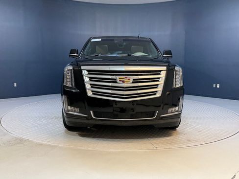 Used 2018 Cadillac Escalade Platinum image 6