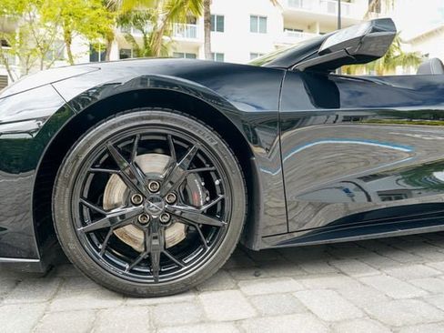 Used 2020 Chevrolet Corvette Stingray Premium Conv w/ 3LT Preferred Equipment Group RWD image 12