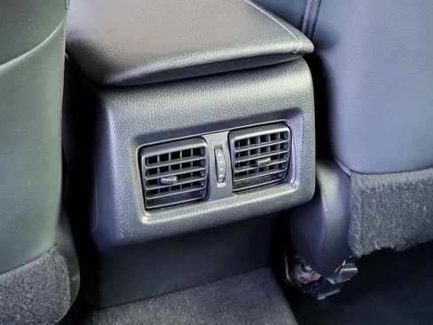 Used 2019 Toyota Camry XSE image 25