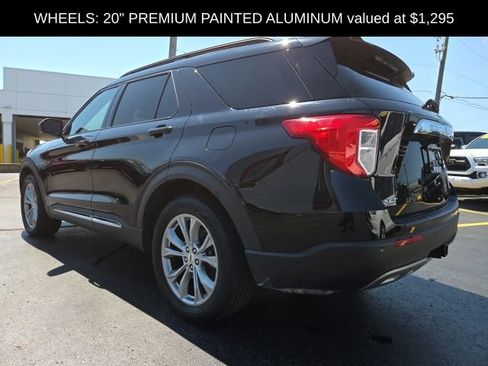Used 2021 Ford Explorer XLT w/ Equipment Group 202A AWD/4WD image 6