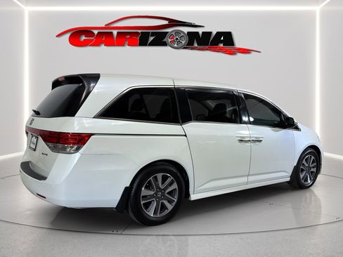 Used 2016 Honda Odyssey Touring Elite image 5