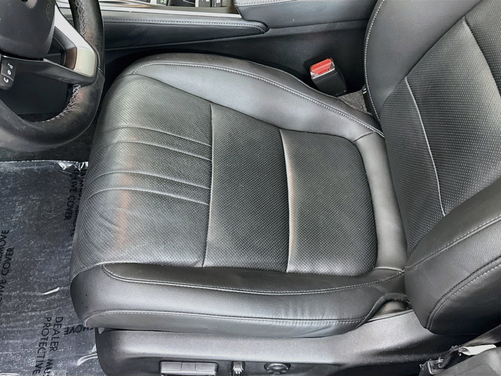 Used 2022 Honda Accord Touring image 19
