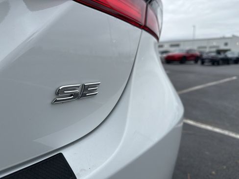 Certified 2021 Toyota Camry SE w/ Cold Weather Package image 38