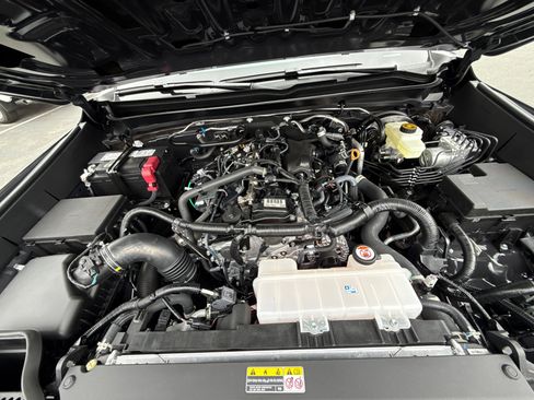 New 2026 Toyota Tacoma TRD Off-Road AWD/4WD image 7