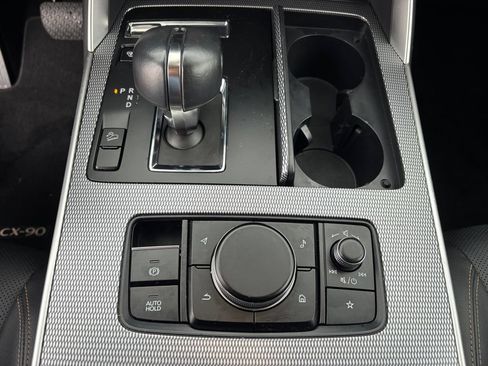 Used 2024 MAZDA CX-90 Plug-In Hybrid w/ Premium Pkg AWD/4WD image 32