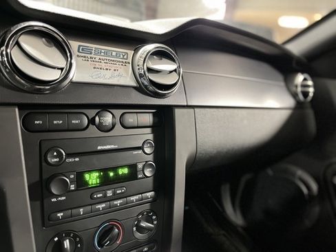 Used 2007 Ford Mustang GT Premium image 11