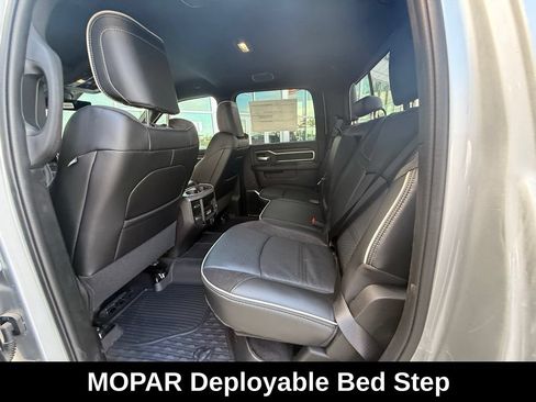 New 2026 RAM 3500 Laramie AWD/4WD image 27