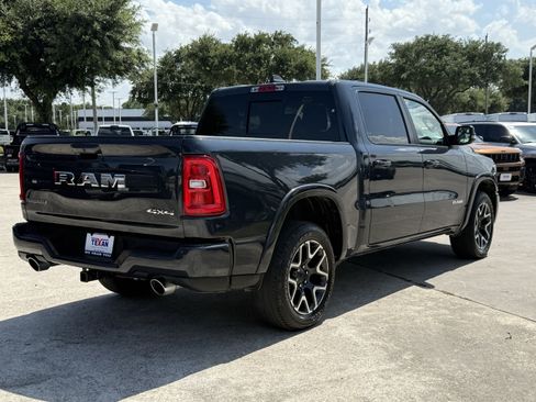Used 2025 RAM 1500 Laramie w/ Sport Appearance Package AWD/4WD image 5