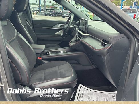 Used 2025 Ford Explorer ST AWD/4WD image 15