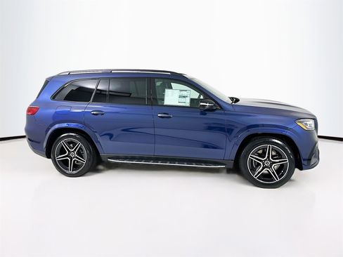 New 2026 Mercedes-Benz GLS 450 GLS 450 image 9