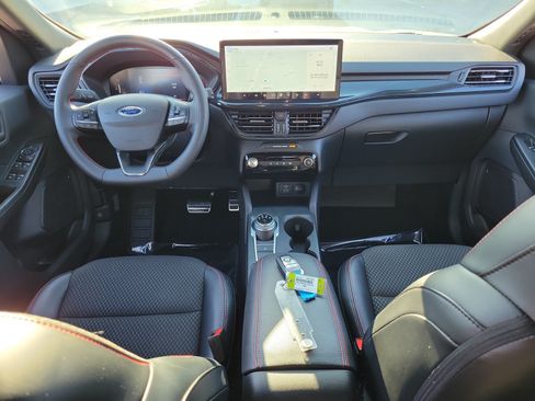 Used 2023 Ford Escape ST-Line w/ Tech Pack #1 FWD image 29