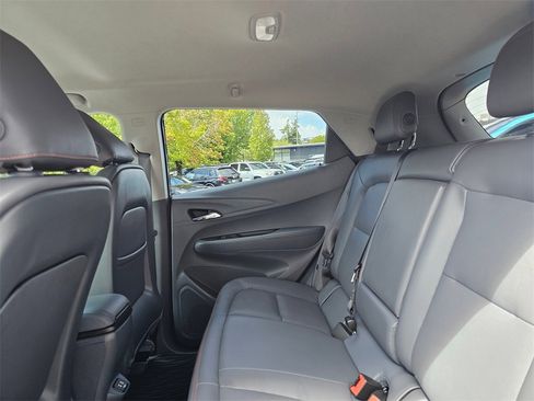 Used 2020 Chevrolet Bolt Premier w/ Infotainment Package image 19
