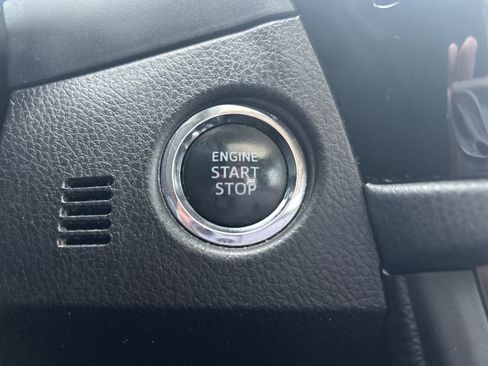 Used 2015 Toyota Corolla S w/ Driver Convenience Package image 15